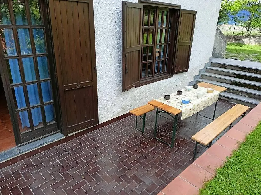 Casa Sul Lago Di Lugano - Besano / Porto Ceresio