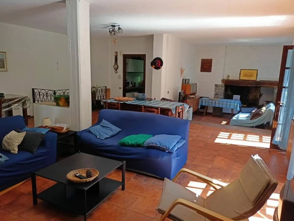 Villa Casa Sul Lago Di Lugano - Besano / Porto Ceresio Italy